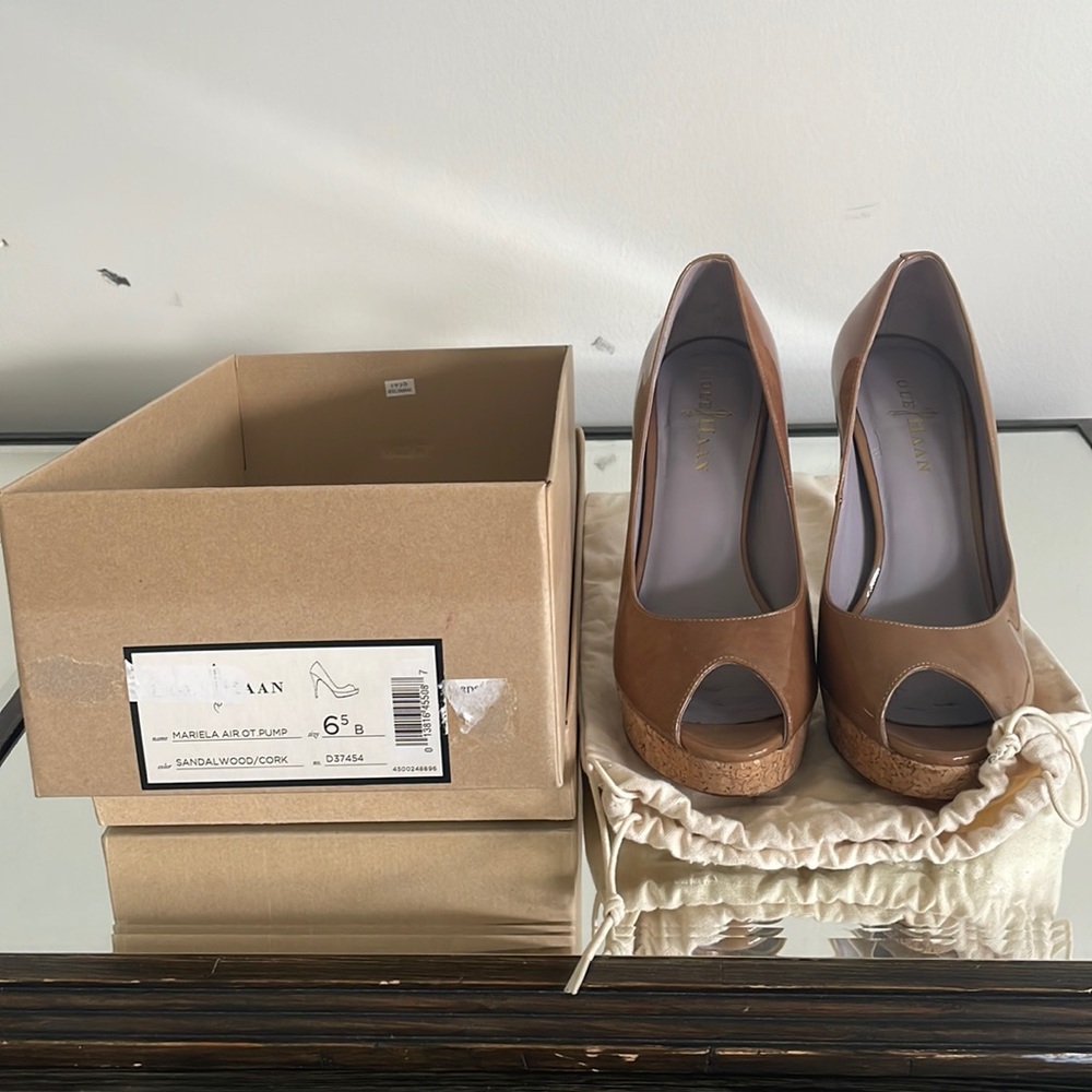 Coke Haan mariela air open toe pump